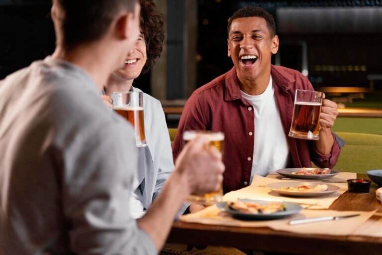 Como o FOMO impulsiona lançamentos de cerveja